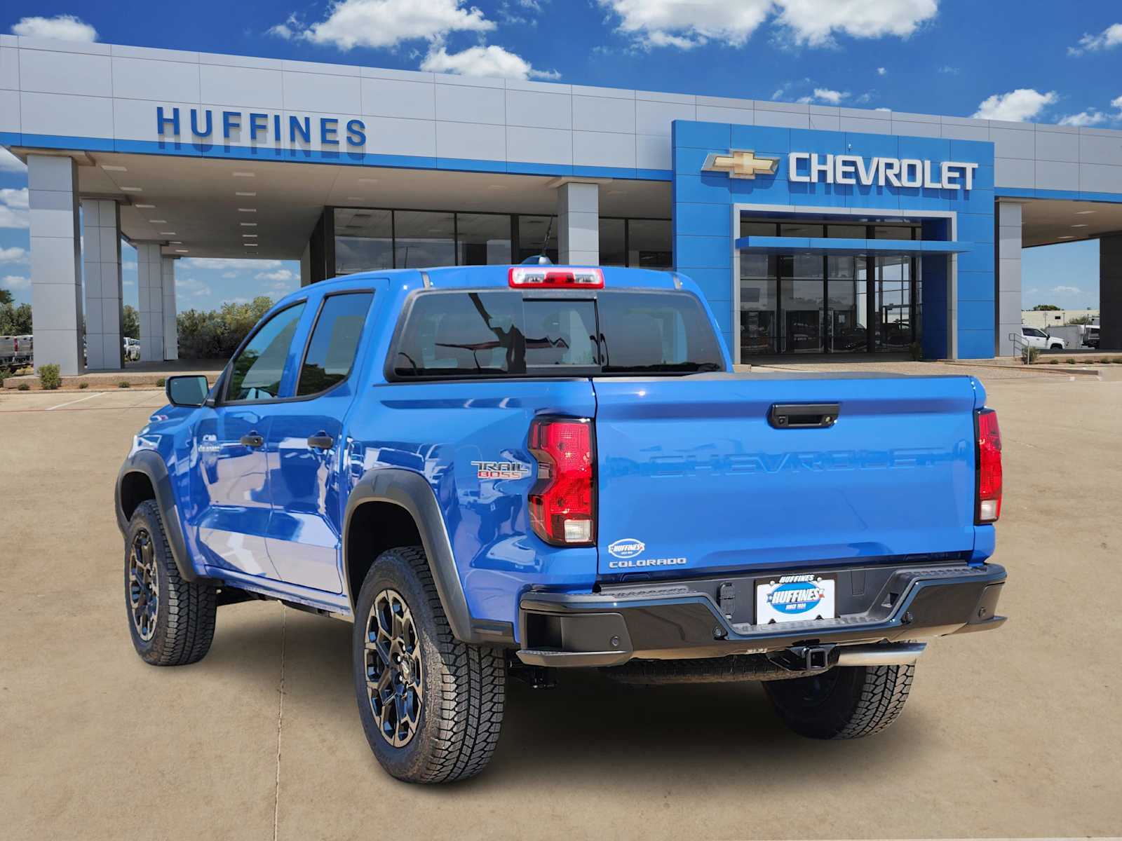 2026 Chevrolet Colorado Trail Boss photo 3