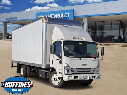 2024 Chevrolet Low Cab Forward 5500 XD BLE/Gray Cloth Truck Regular Cab