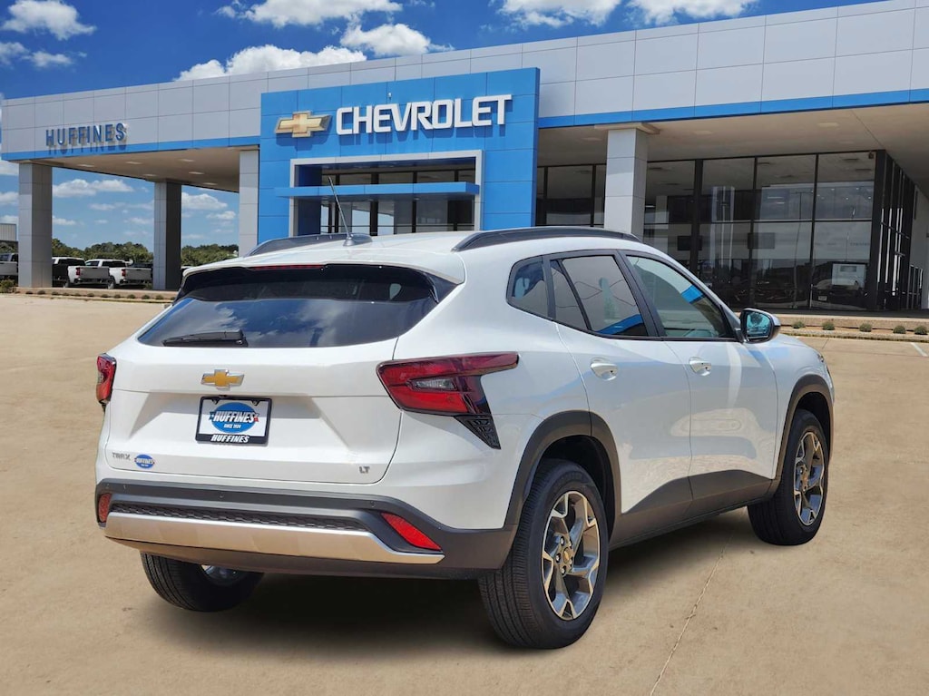 New 2026 Chevrolet Trax LT SUV