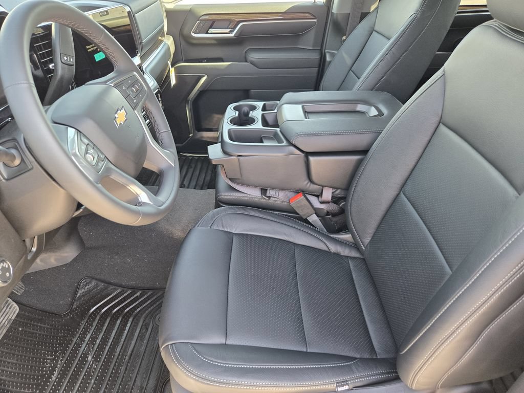 2026 Chevrolet Silverado 1500 LT - Photo 11
