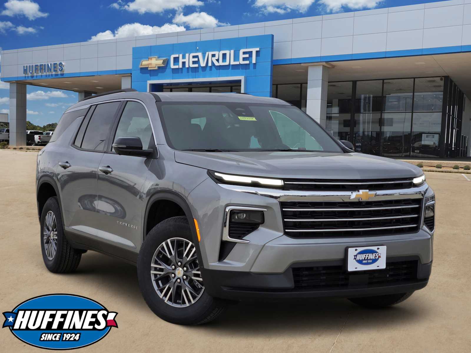 2026 Chevrolet Traverse LT FWD