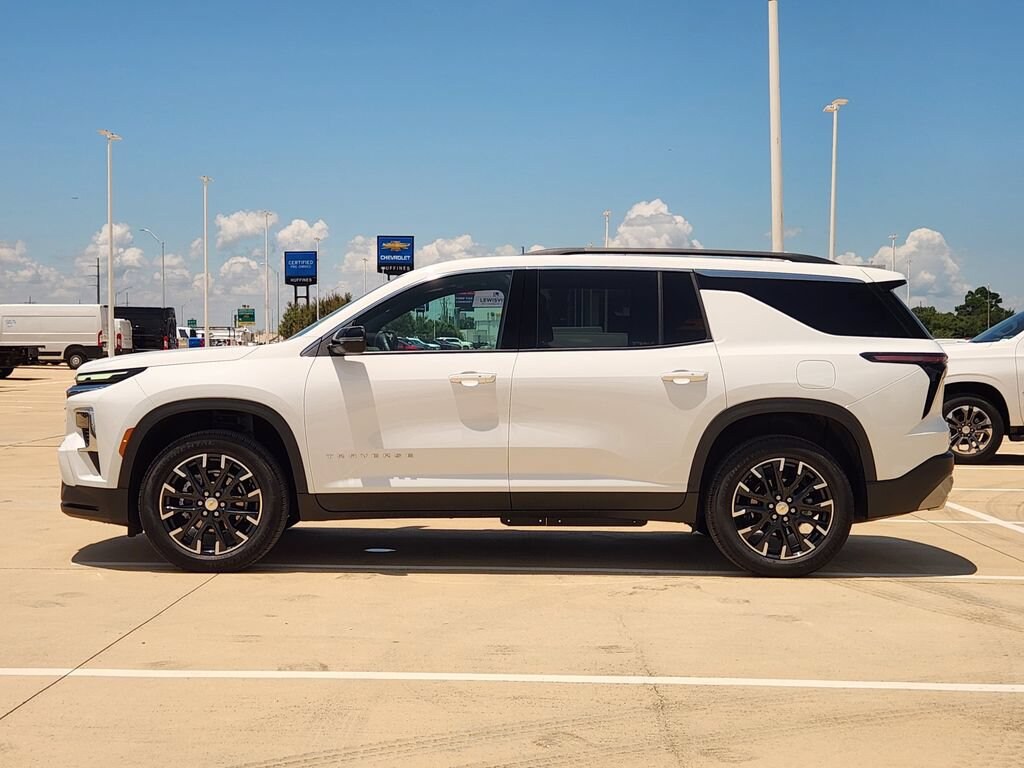 Used 2026 Chevrolet Traverse LT SUV