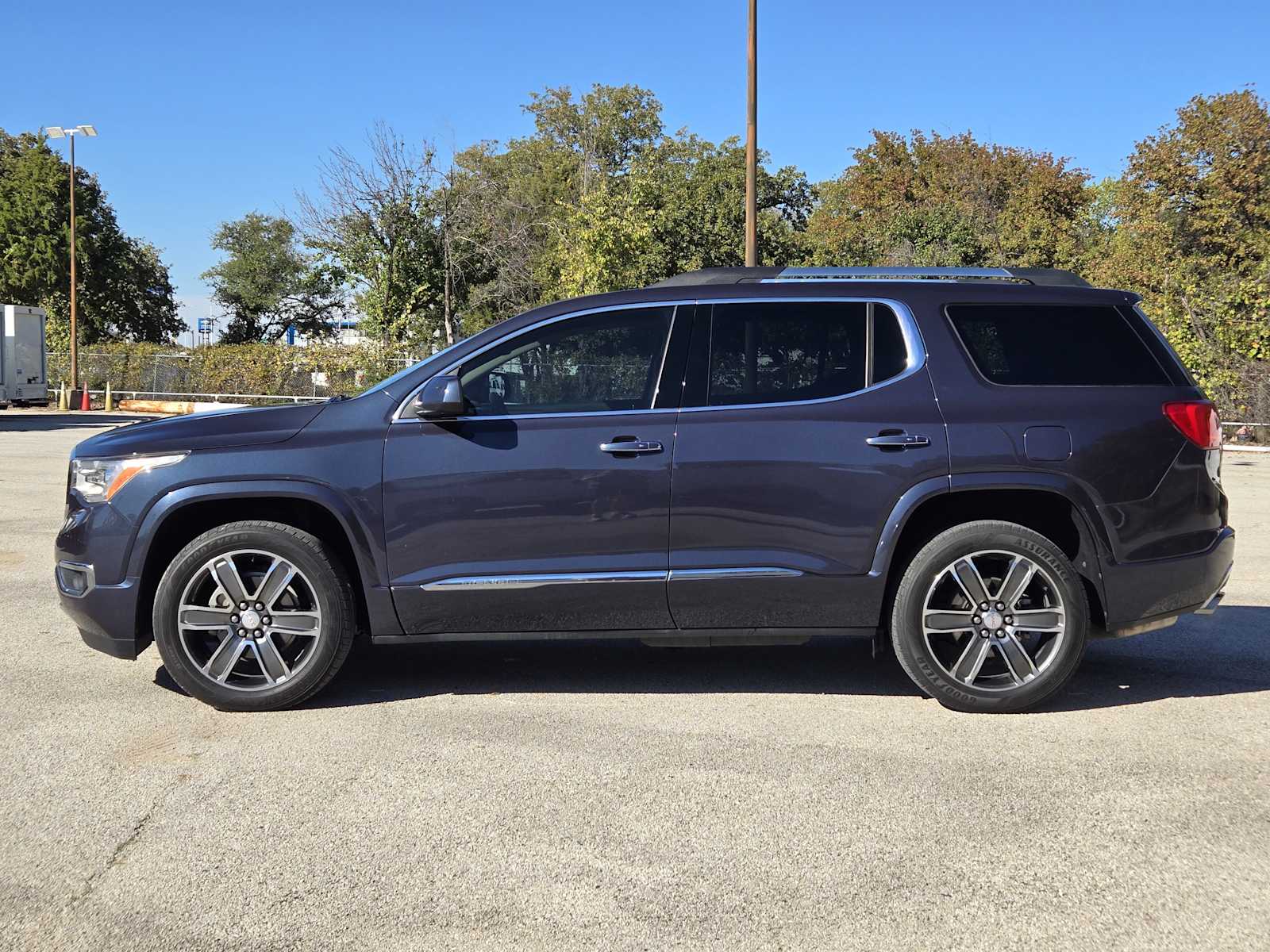 2019 Gmc Acadia Denali photo 3