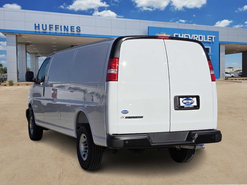 New 2026 Chevrolet Express Cargo 2500 1WT Van