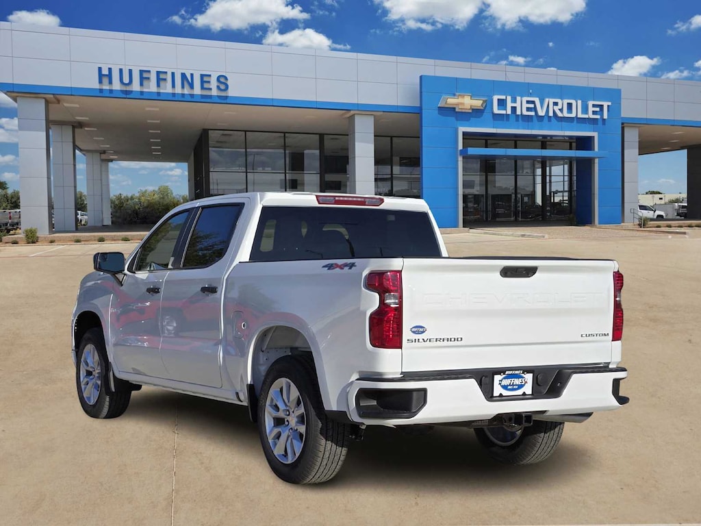 New 2026 Chevrolet Silverado 1500 Custom Truck Crew Cab