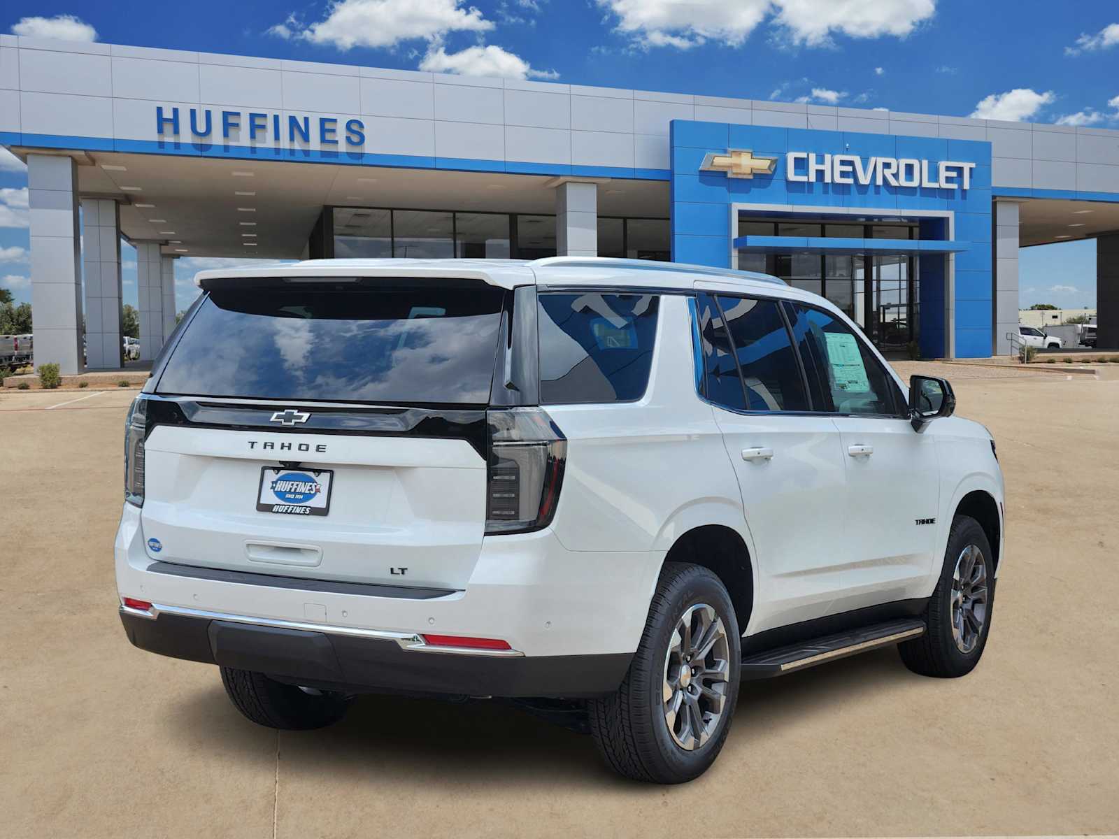 2025 Chevrolet Tahoe LT photo 2