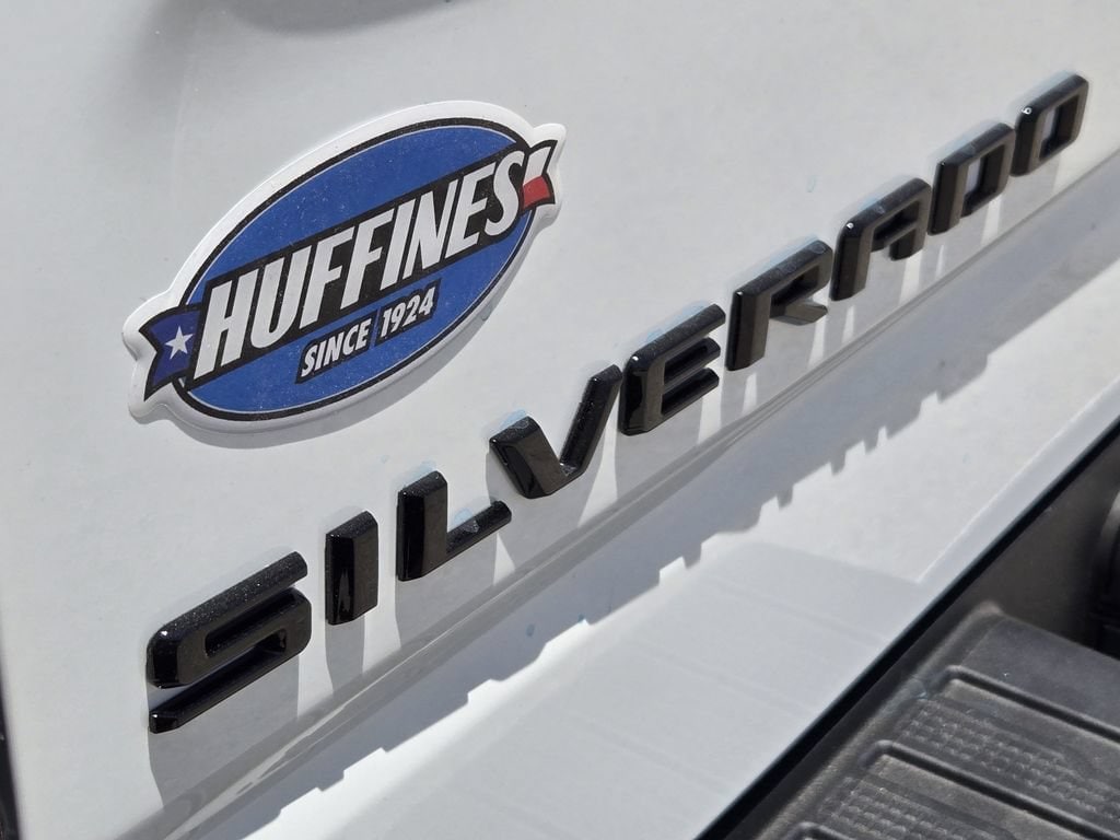 2026 Chevrolet Silverado 1500 Custom - Photo 9