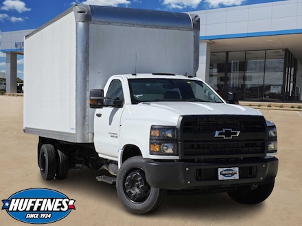 2023 Chevrolet Silverado 5500 HD Work Truck Chassis Cab Truck
