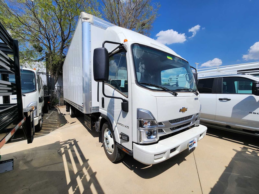 Used 2024 Chevrolet Low Cab Forward 5500 XD BLE/Gray Cloth Low Cab Forward