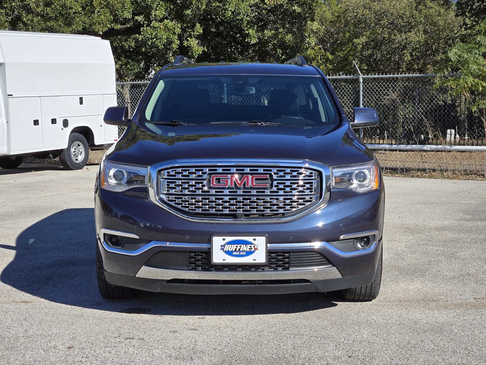 2019 Gmc Acadia Denali photo 2
