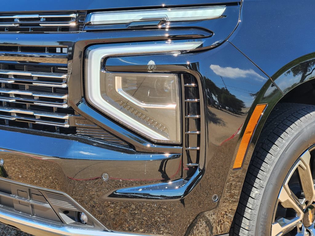 2026 Chevrolet Suburban High Country - Photo 7
