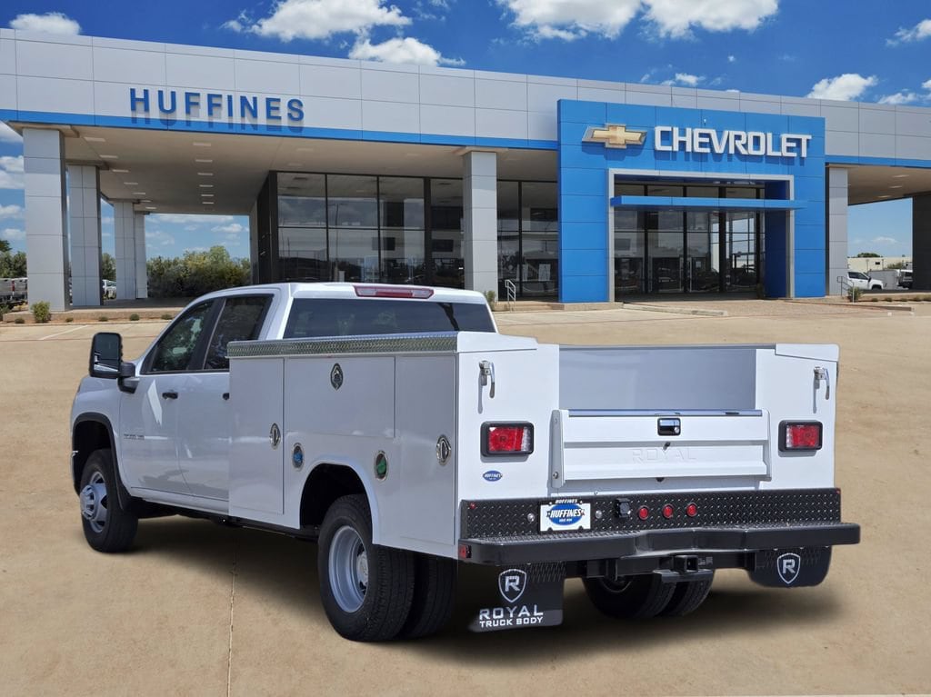 New 2026 Chevrolet Silverado 3500 HD Chassis Cab Work Truck Truck Crew Cab