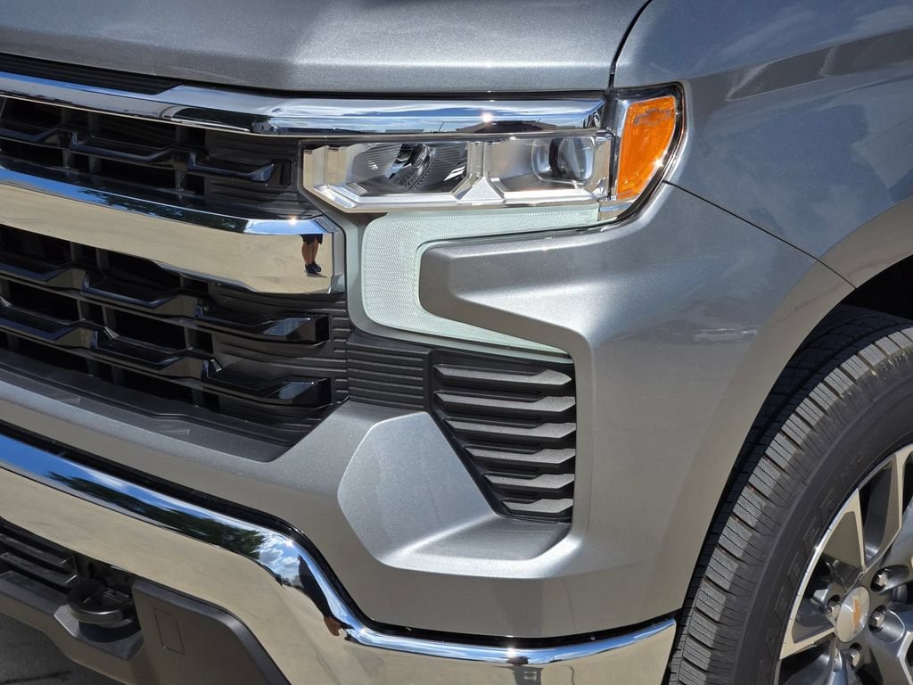 2026 Chevrolet Silverado 1500 LT - Photo 7