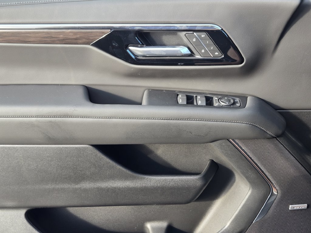 2027 Chevrolet Tahoe LT - Photo 19