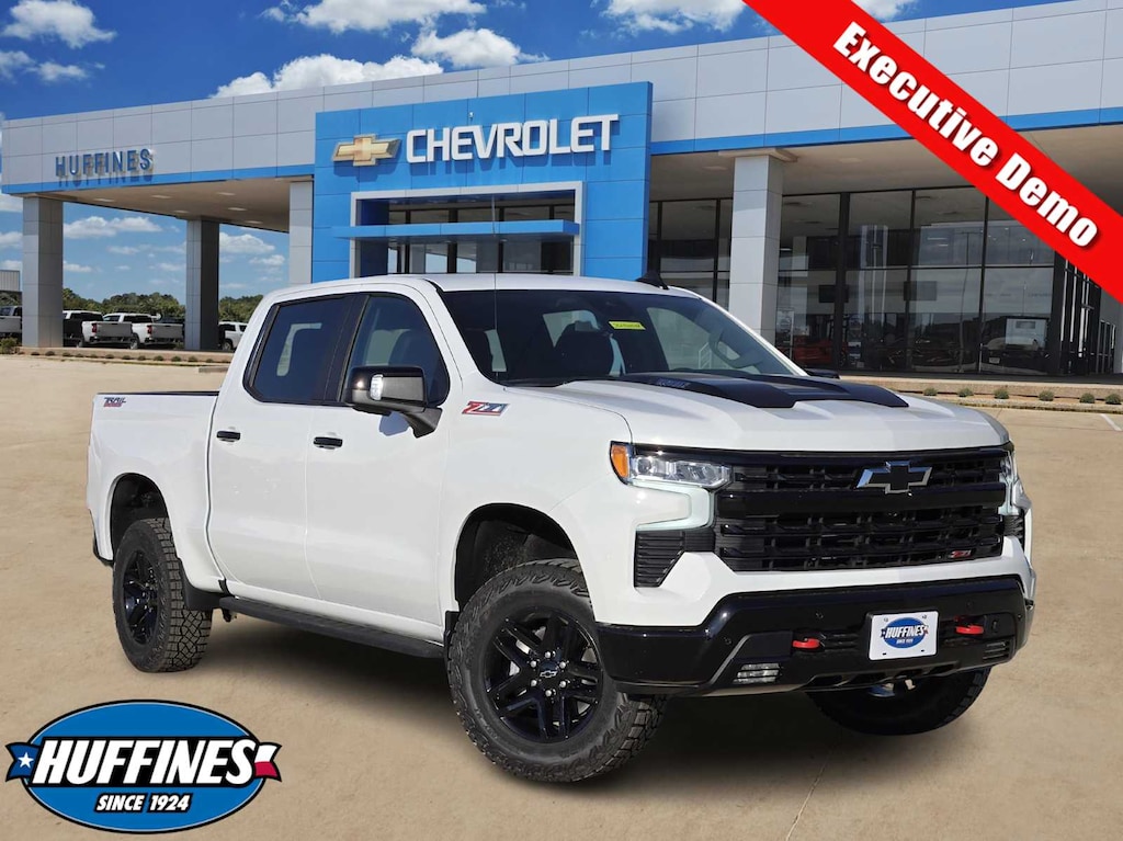 New 2026 Chevrolet Silverado 1500 LT Trail Boss Truck Crew Cab