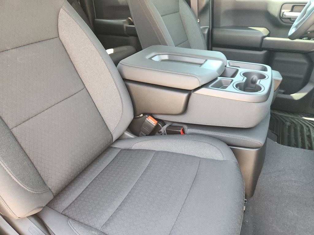 2026 Chevrolet Silverado 2500 HD Custom - Photo 11
