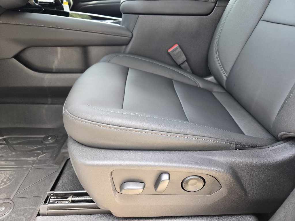 2026 Chevrolet Tahoe LT - Photo 20