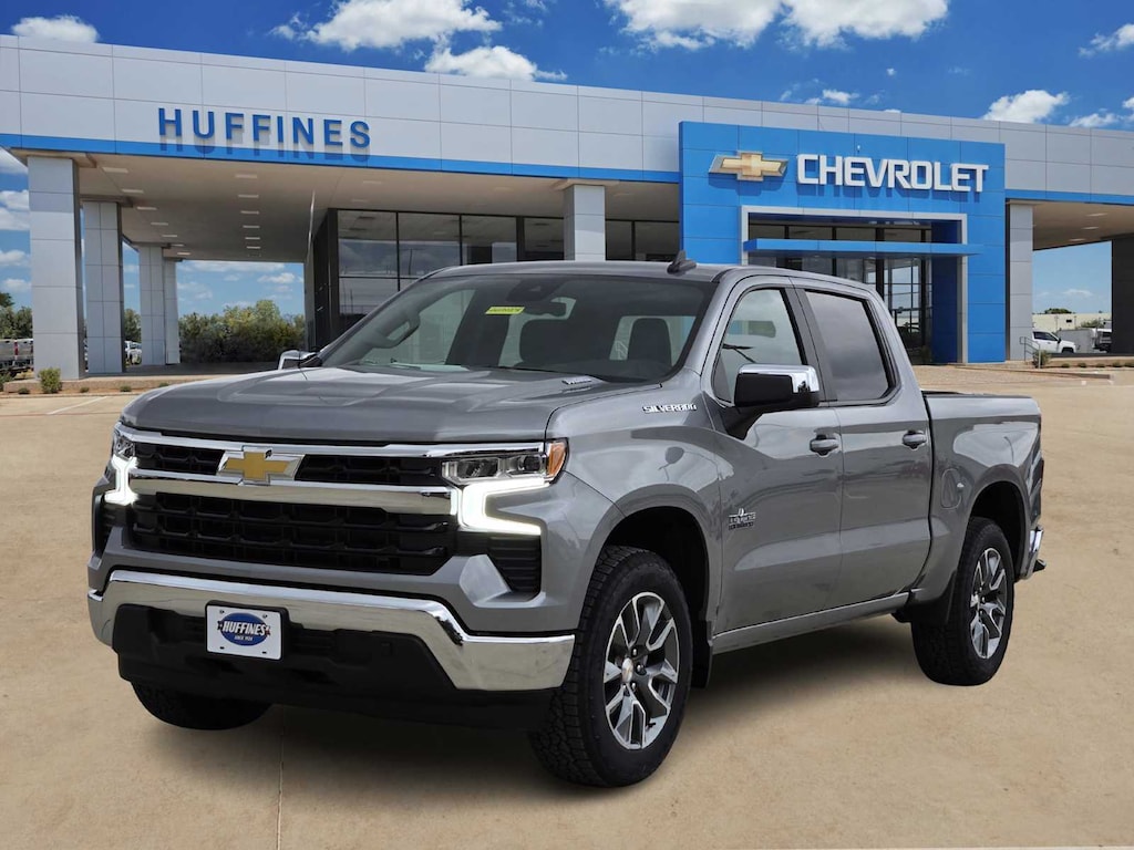 New 2026 Chevrolet Silverado 1500 LT Truck Crew Cab