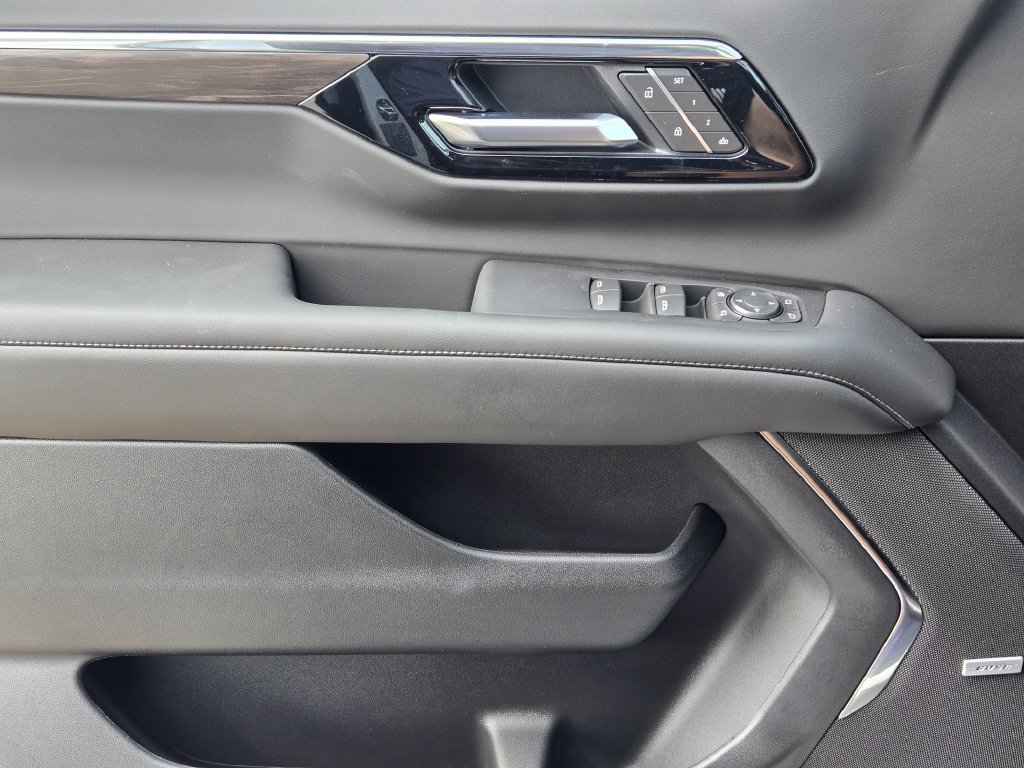2026 Chevrolet Tahoe LT - Photo 19