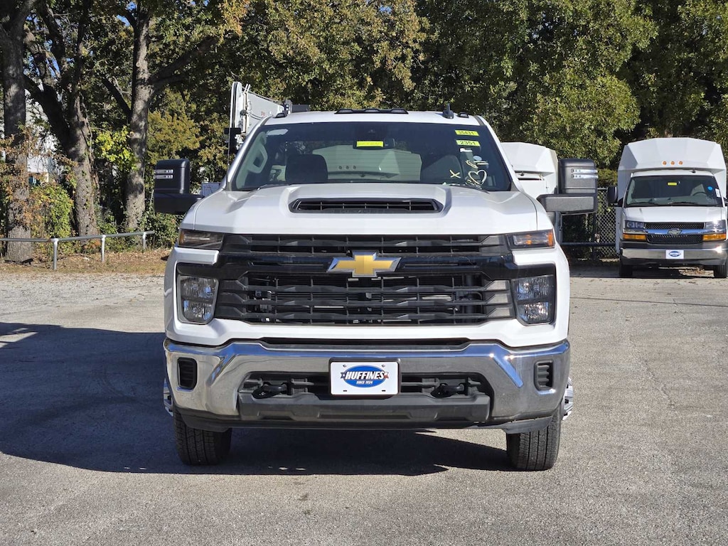 Used 2024 Chevrolet Silverado 3500 HD Chassis Cab Work Truck Chassis Cab Truck