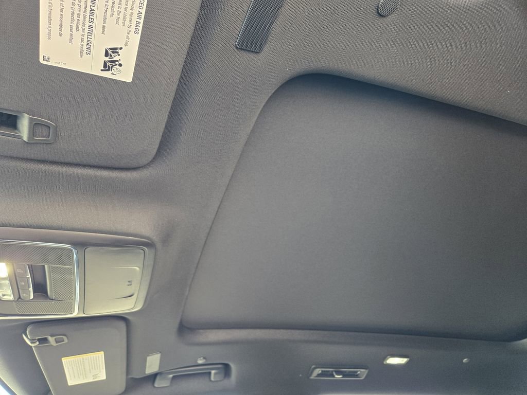 2026 Chevrolet Traverse High Country - Photo 21
