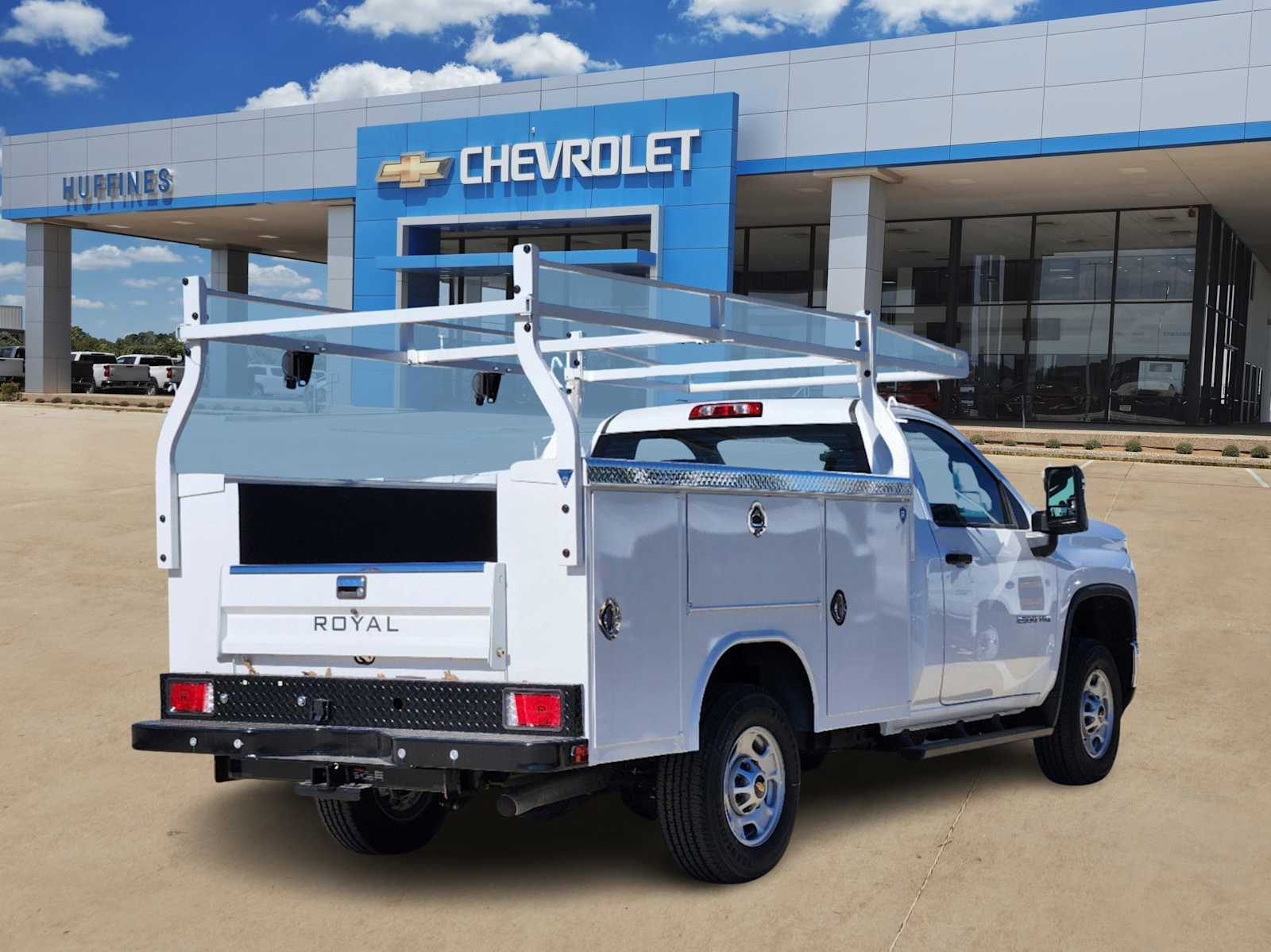 2024 Chevrolet Silverado 2500HD photo 4