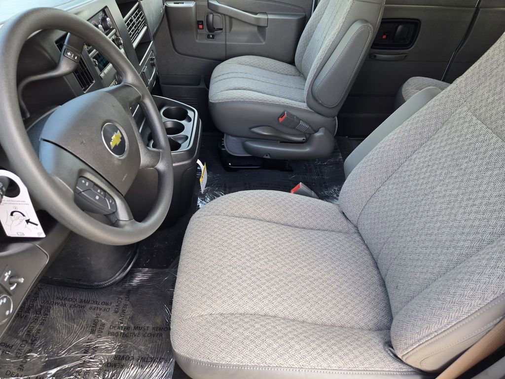 2026 Chevrolet Express Passenger LS - Photo 9