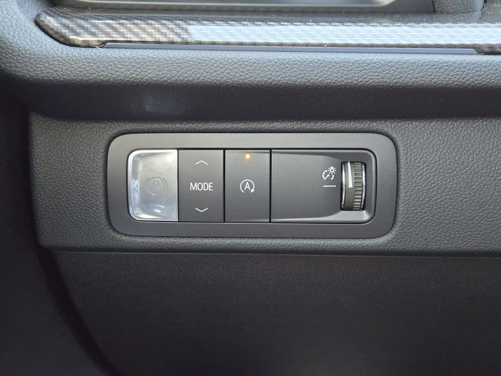 2026 Chevrolet Traverse High Country - Photo 18