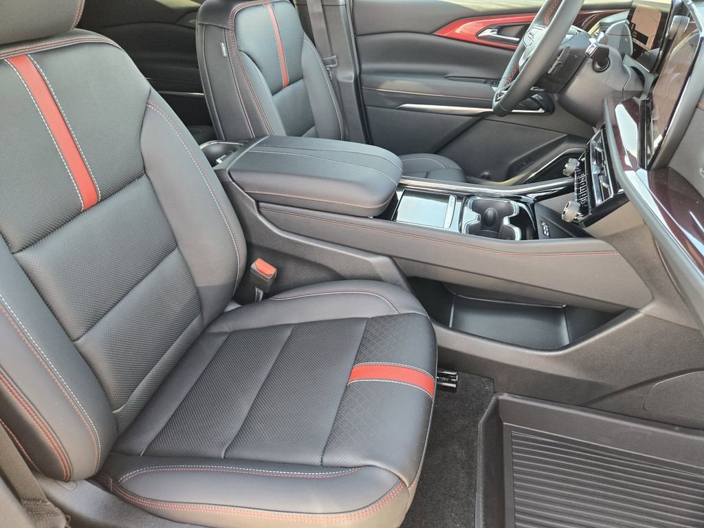 2026 Chevrolet Traverse RS - Photo 11