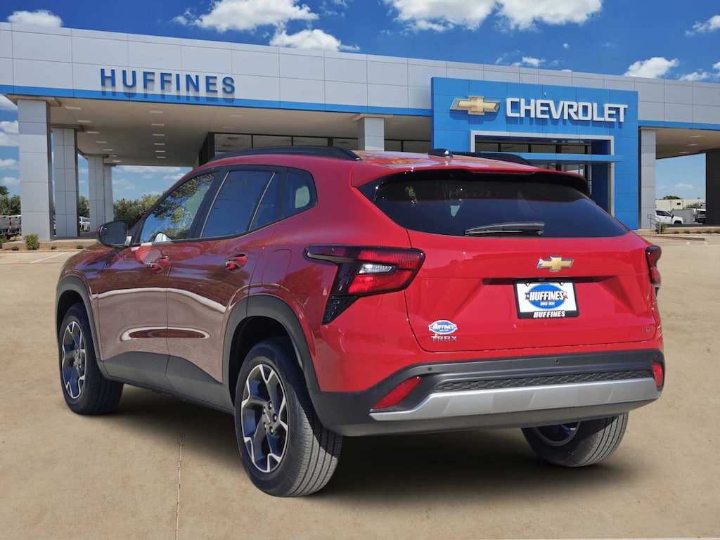 New 2026 Chevrolet Trax LT SUV