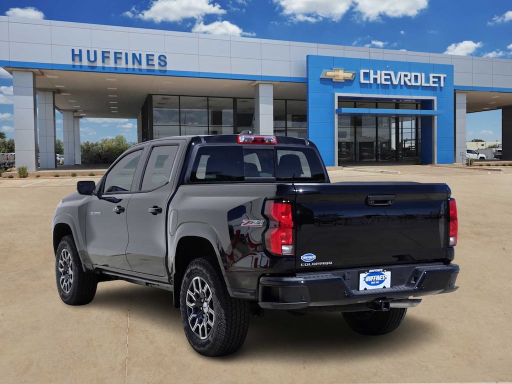 New 2025 Chevrolet Colorado Z71 Truck Crew Cab