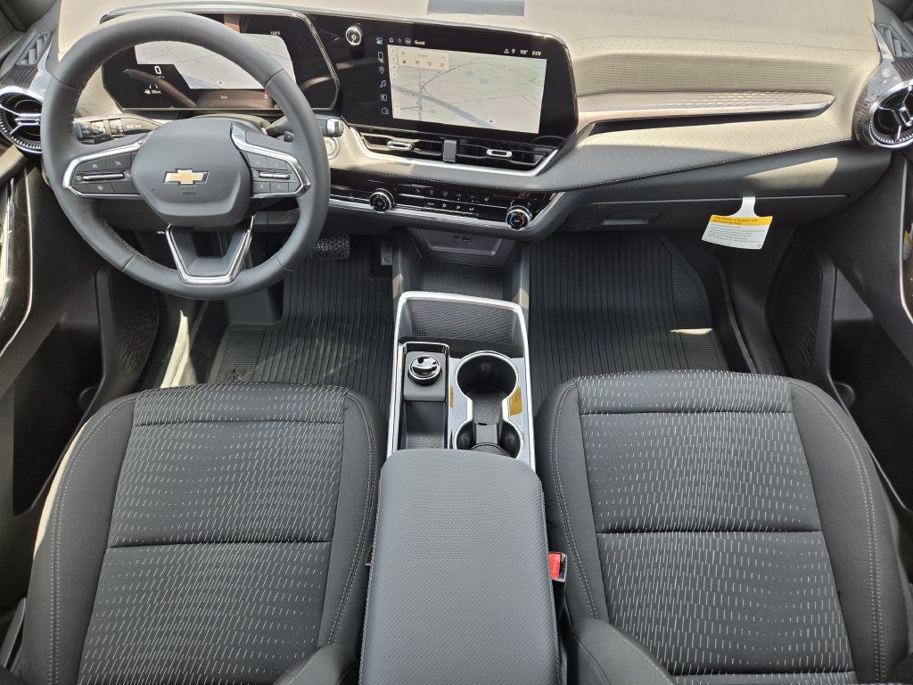 2027 Chevrolet Equinox LT - Photo 20