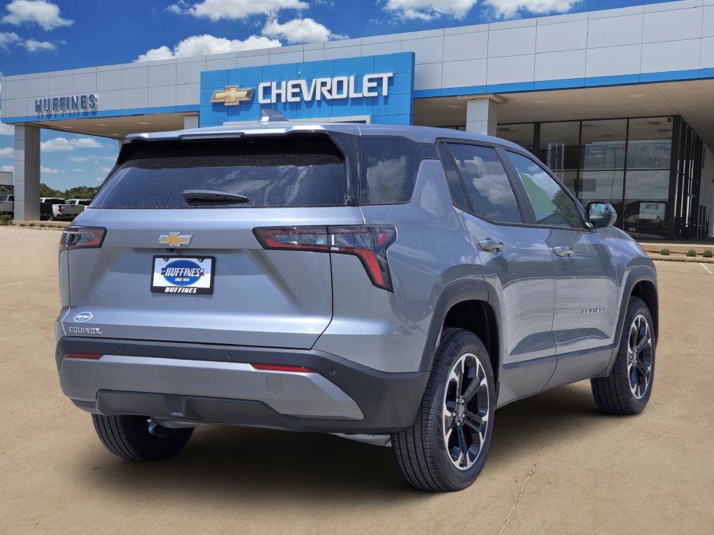 2027 Chevrolet Equinox LT - Photo 5