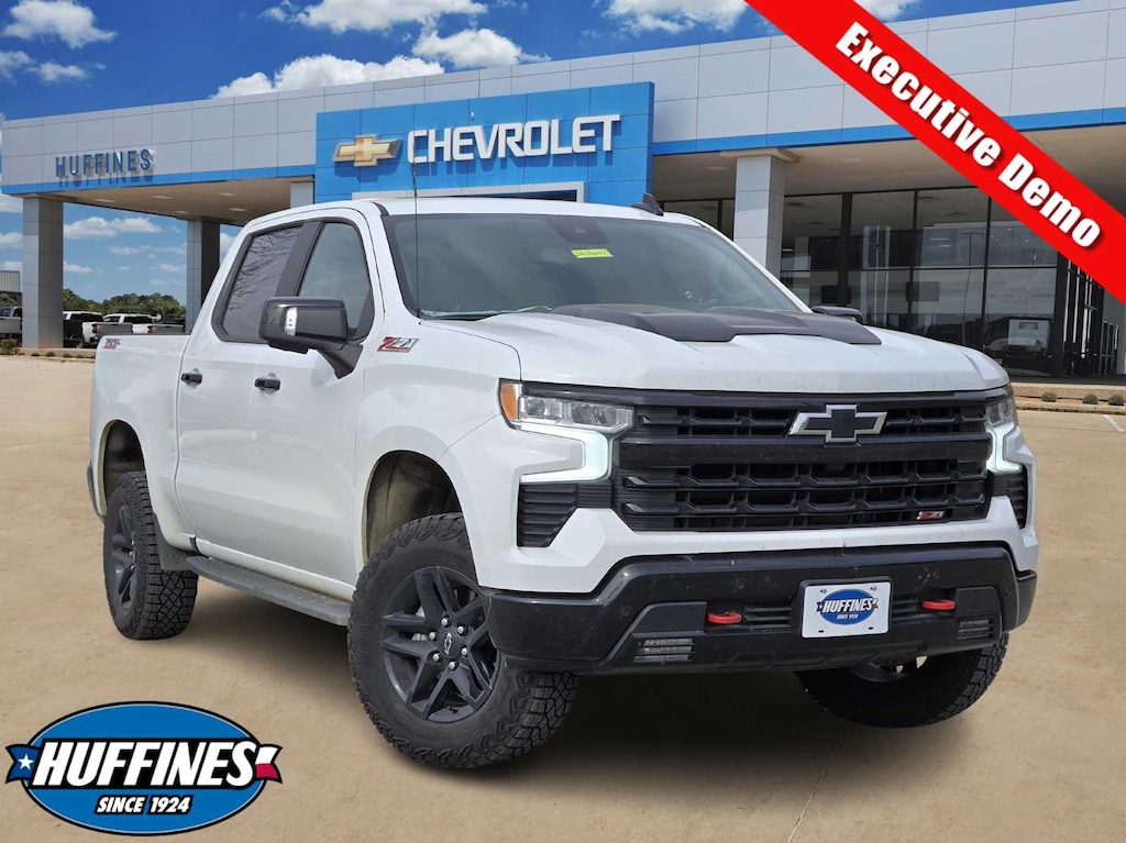 New 2026 Chevrolet Silverado 1500 LT Trail Boss Truck Crew Cab