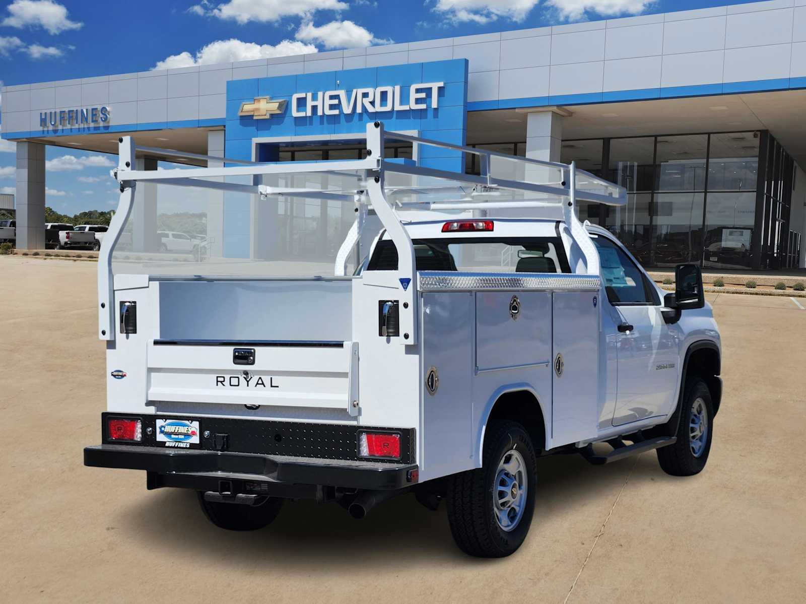 2024 Chevrolet Silverado 2500HD photo 4