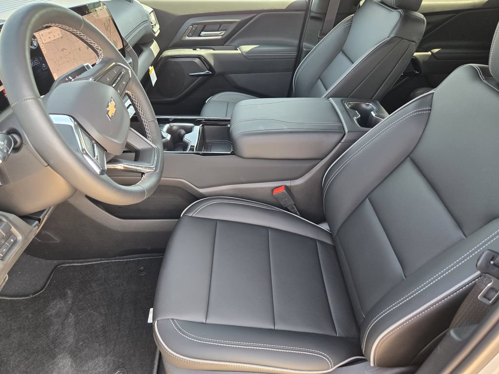 2026 Chevrolet Silverado EV LT - Photo 10