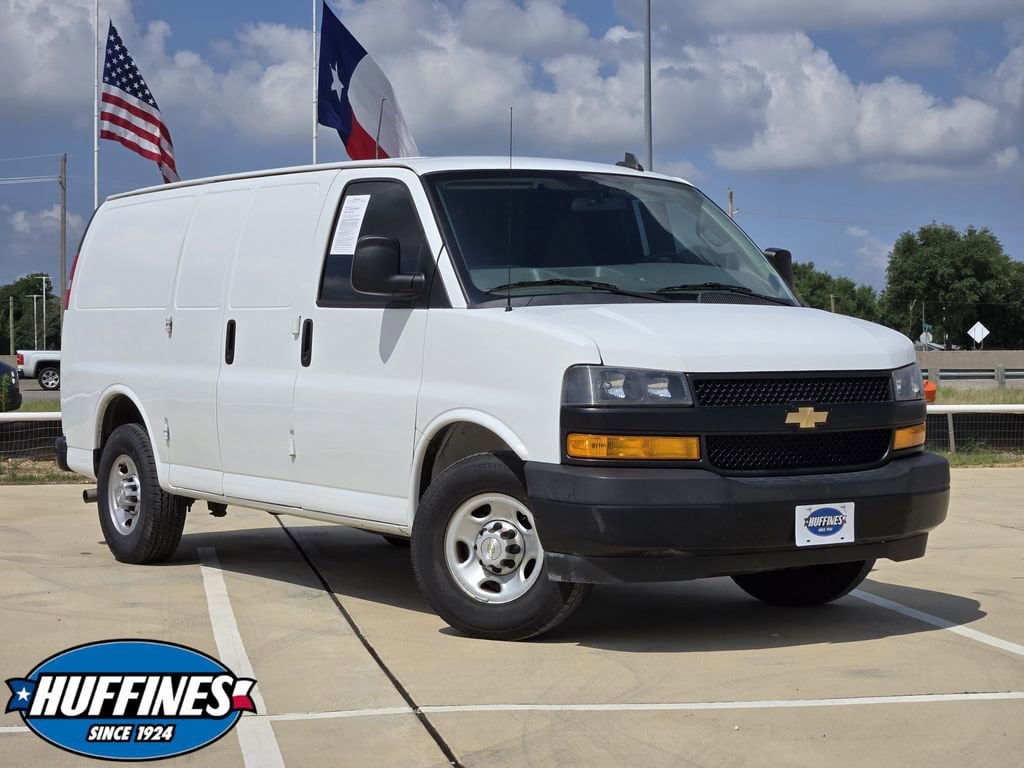 2021 Chevrolet Express 2500 Work Van HD's photo