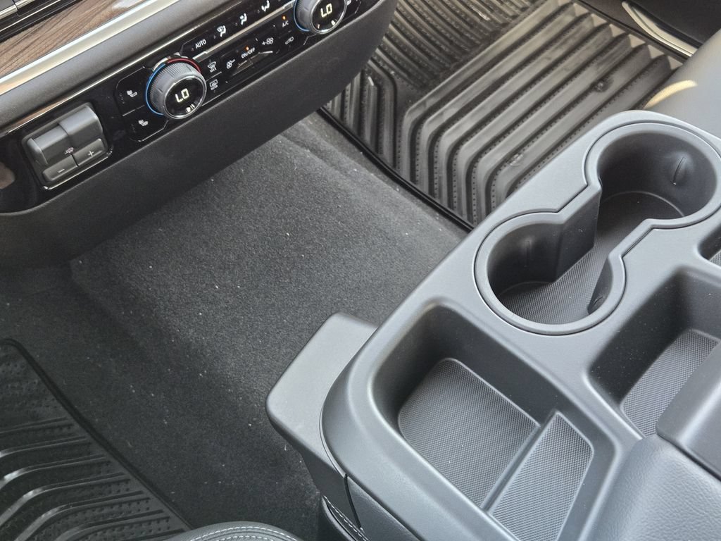 2026 Chevrolet Silverado 1500 LT - Photo 17