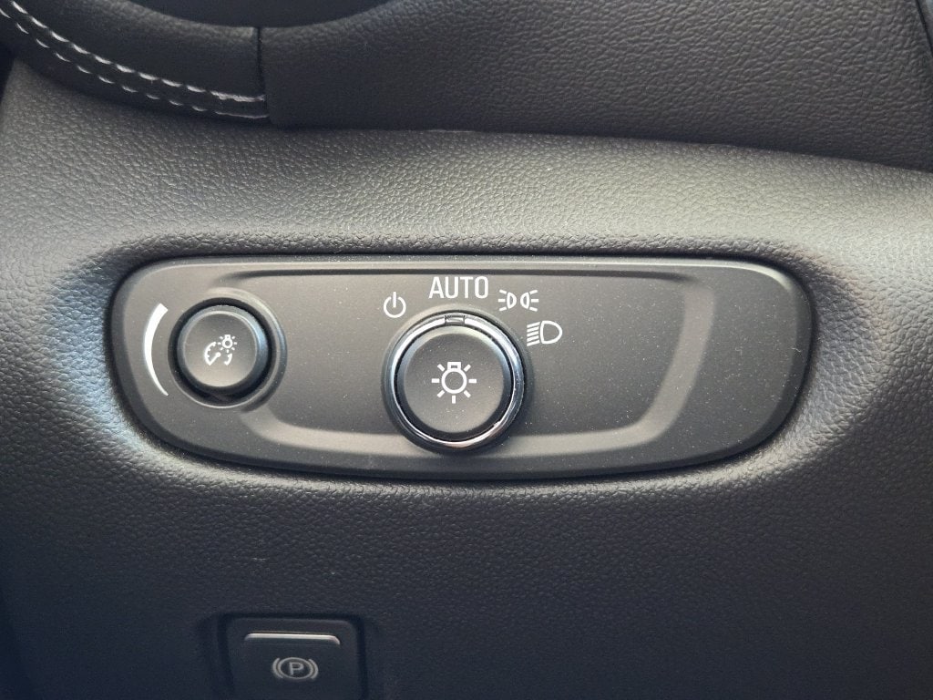 2026 Chevrolet Blazer 2LT - Photo 17