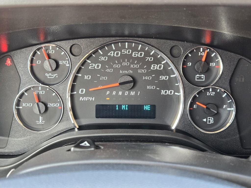 2026 Chevrolet Express Passenger LS - Photo 12