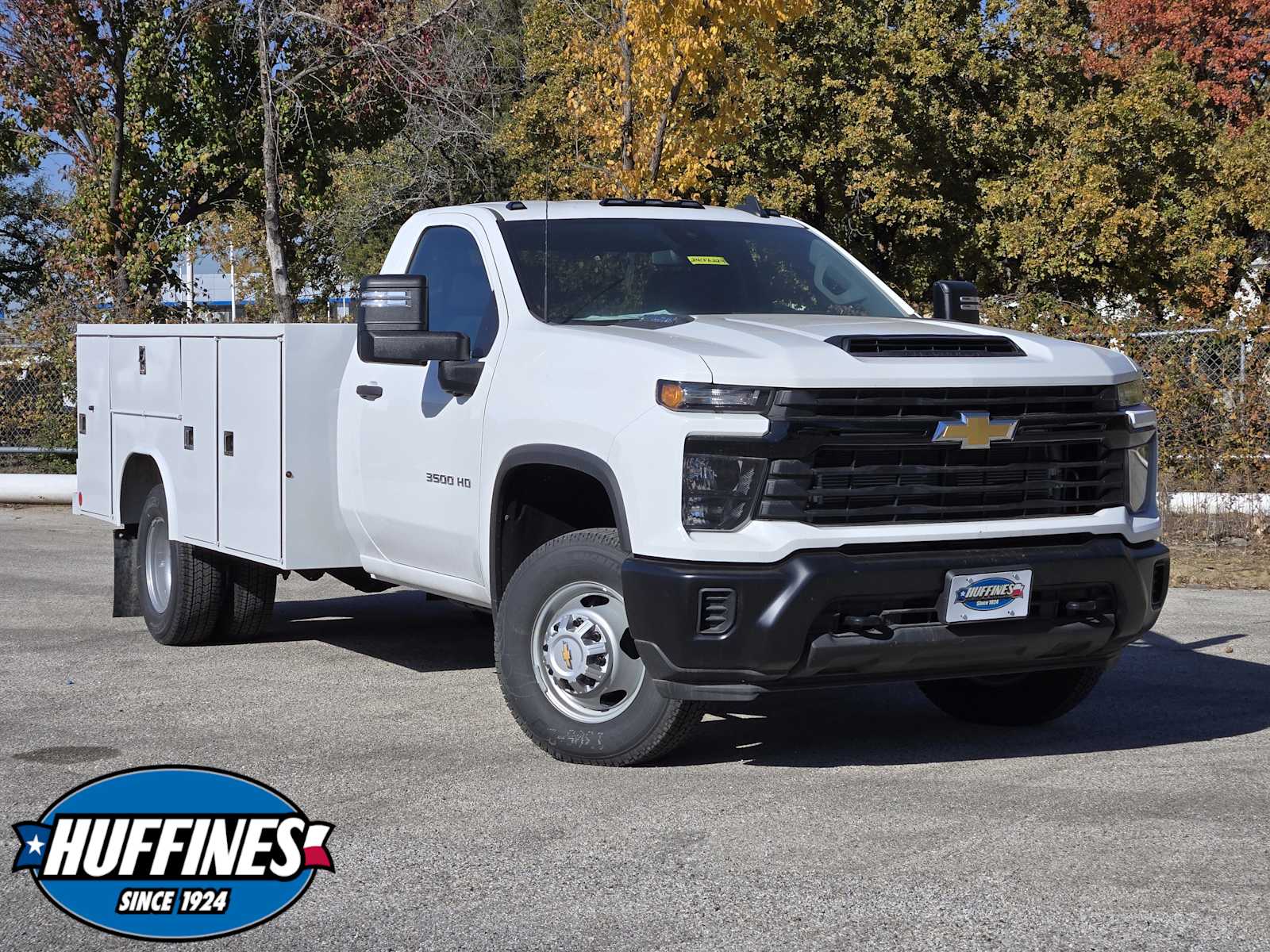 2024 Chevrolet Silverado 3500 Chassis Cab Work Truck's photo