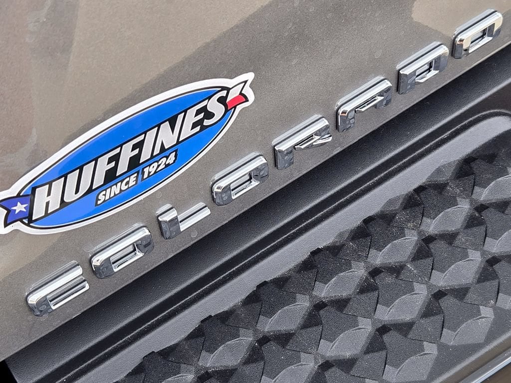 2026 Chevrolet Colorado Trail Boss - Photo 8