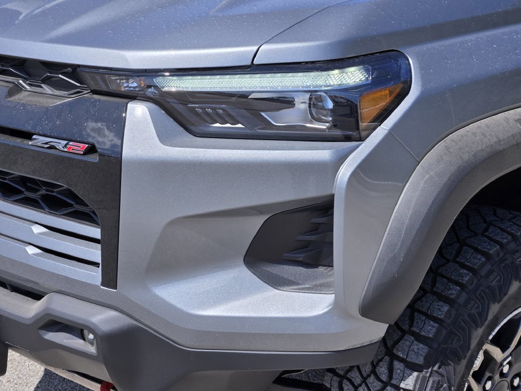 2026 Chevrolet Colorado ZR2 - Photo 7