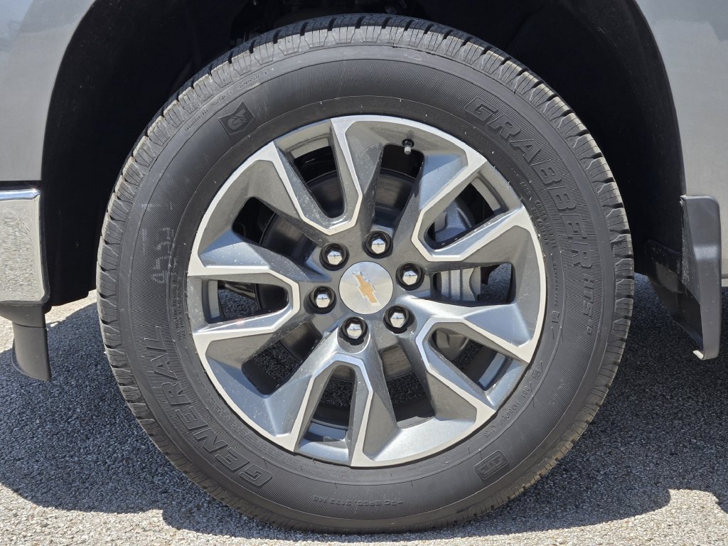 2026 Chevrolet Silverado 1500 LT - Photo 10