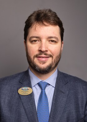Staff member Daniel Santana from 4ca04b076bf9