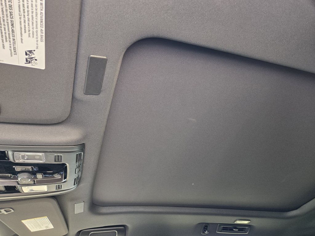 2026 Chevrolet Suburban High Country - Photo 21