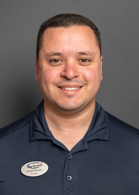 Staff member Ernesto Rossitto from f754b47e2cc1