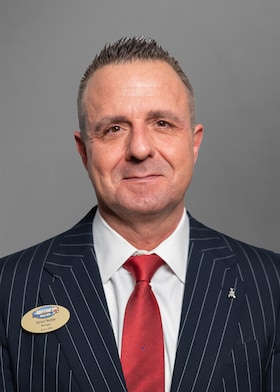 Staff member Victor Noble from 4ca04b076bf9