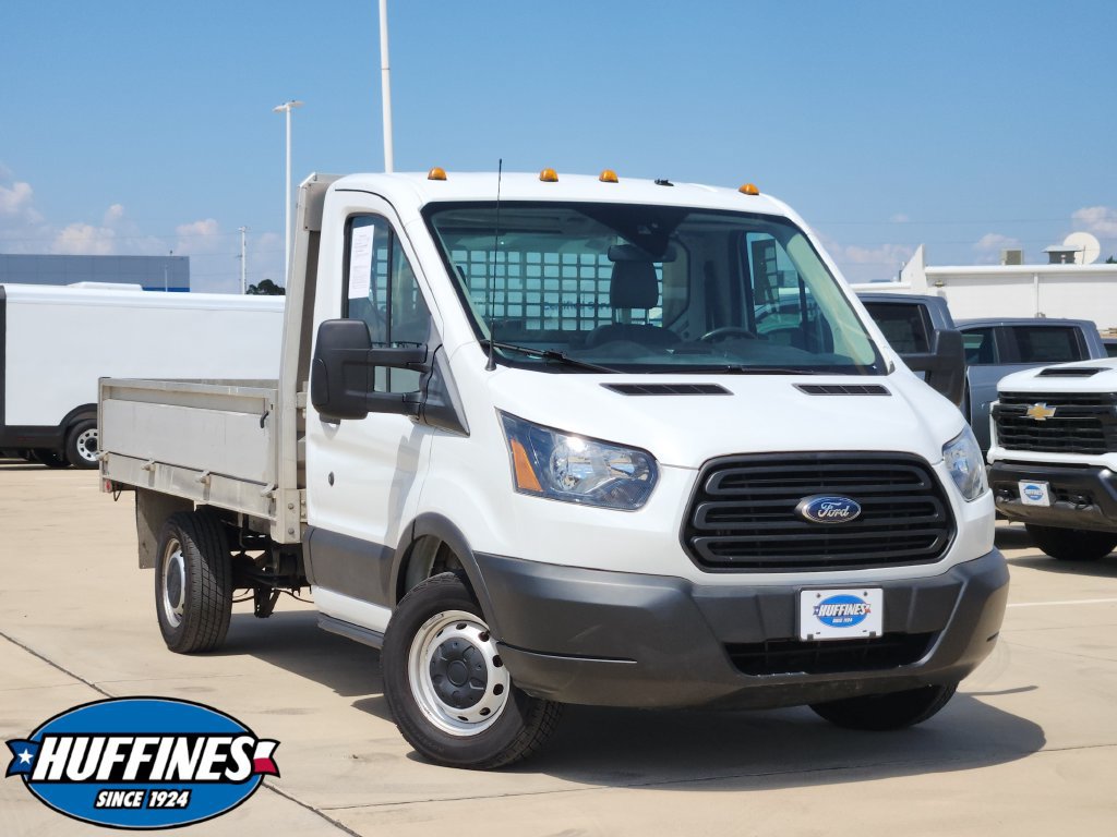 2019 Ford Transit Chassis Cab Base