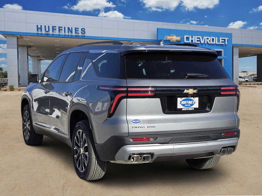 New 2026 Chevrolet Traverse LT SUV